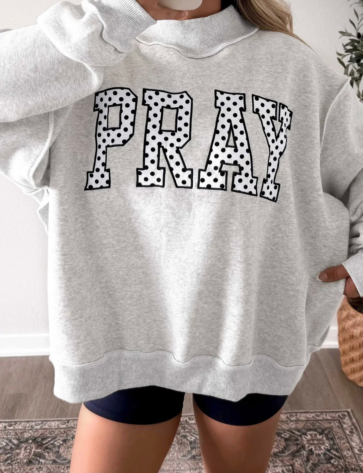 PREORDER- PRAY mockneck